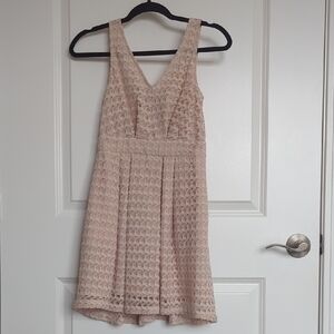 Cream Lace Sleeveless Dress